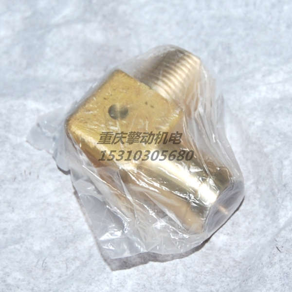 康明斯接头 214093