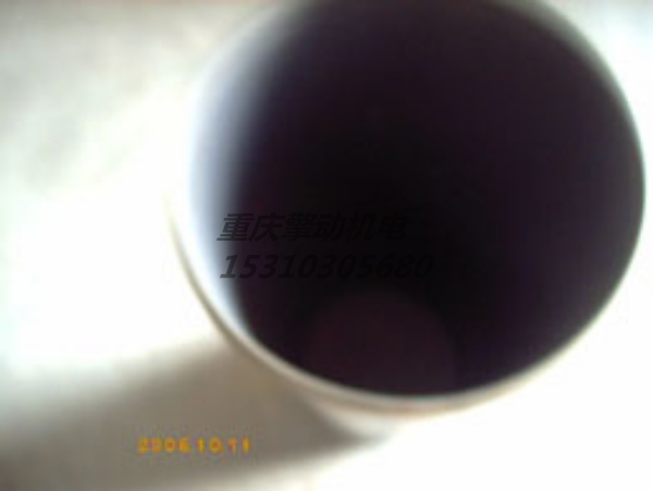 康明斯进气管 3000302