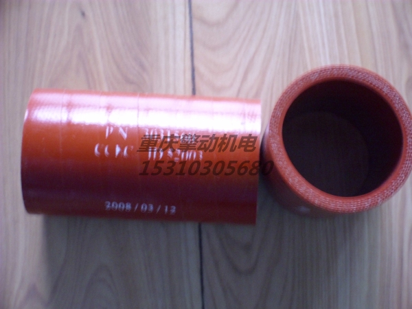 康明斯硅胶软管 3031560