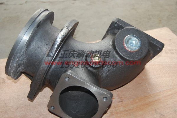 康明斯进水接头 3045568