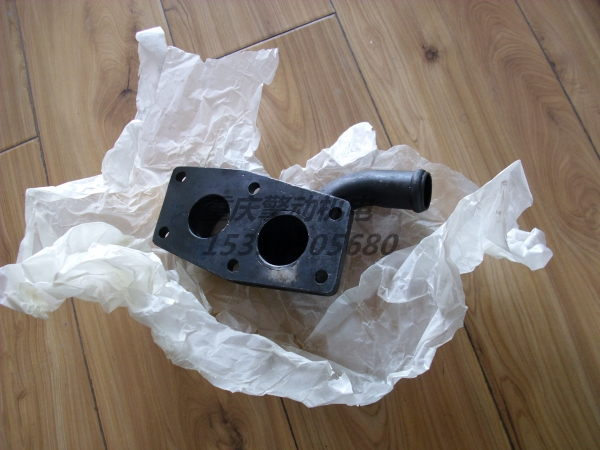 康明斯出水接头 3051035