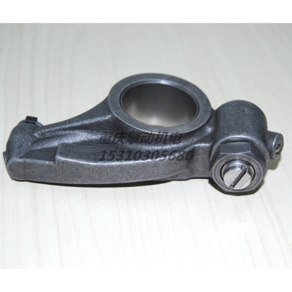 康明斯摇臂 4003912