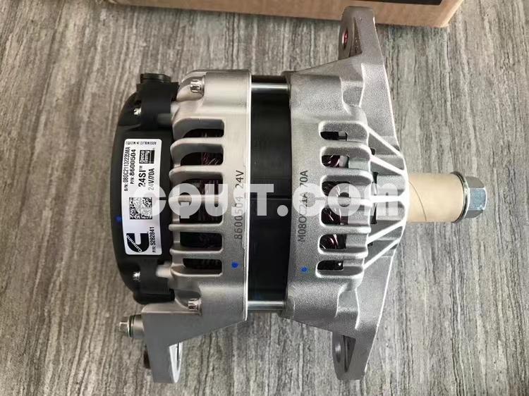 康明斯ISBE CM2150系列柴油机专用充电发电机配件，24V/70A型号86005040